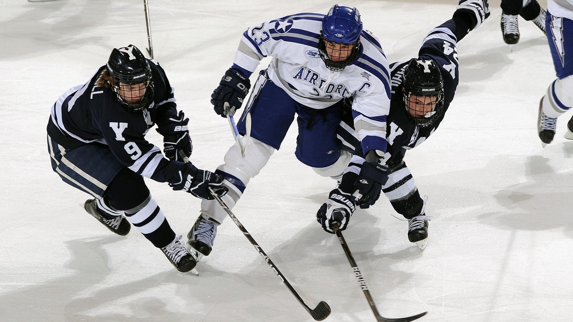 开云平台-绝境逢生！德里赫特天神下凡，瑞士加时鏖战力克阿尔及利亚