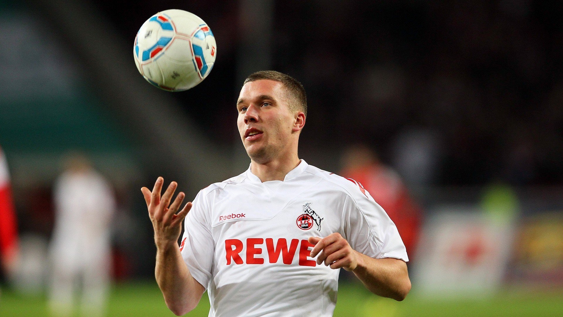 开云官方平台-英超争冠焦点战？快船硬仗取胜掘金？体育圈最大的乌龙，我帮你们捋清了